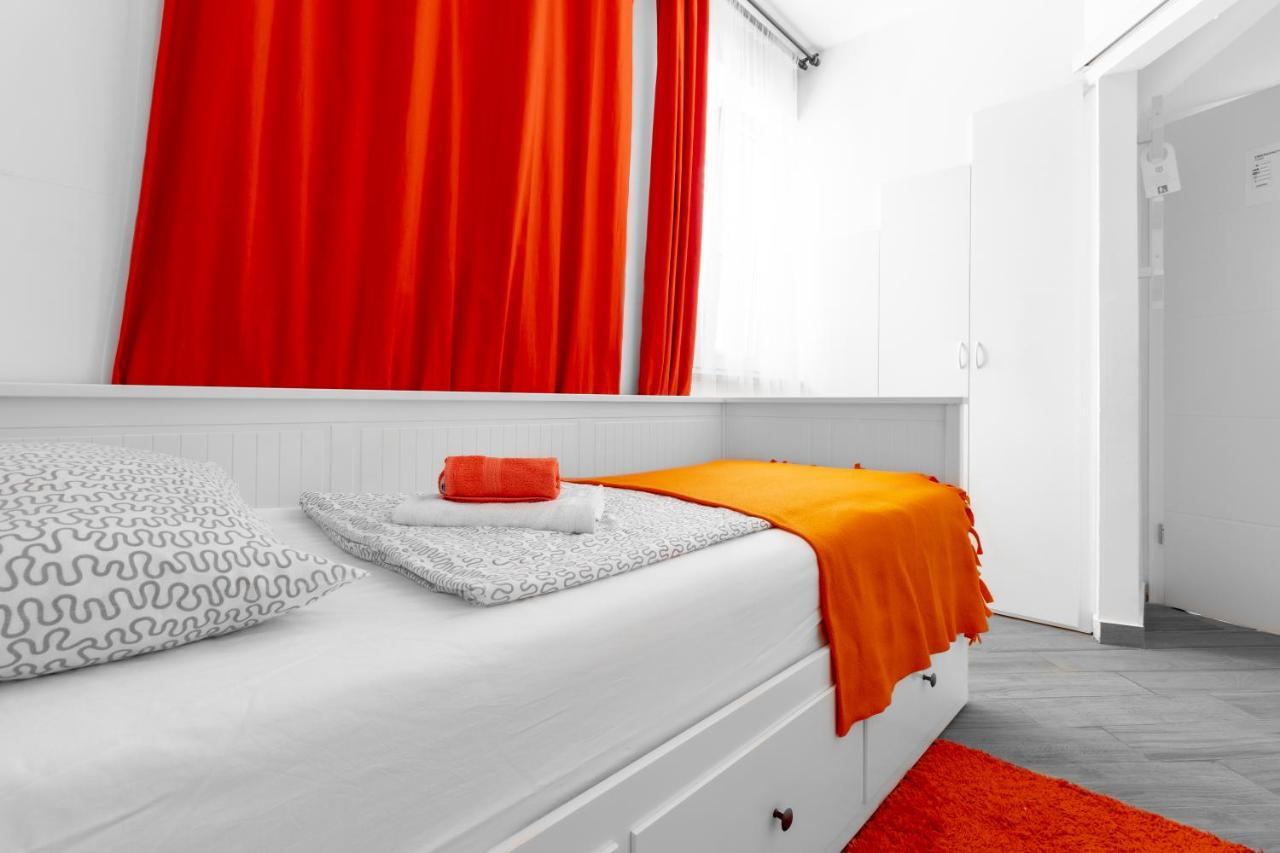 Apartments Punat Downtown Buitenkant foto